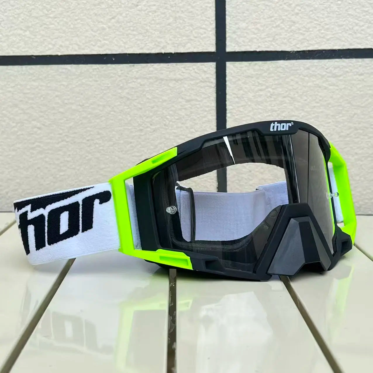 Motocross Goggles, Windproof Eyewear for Off-Road Motorcycles, Bicycle Helmets, Motorcycles, and Off-Road Biking Accessories VTT